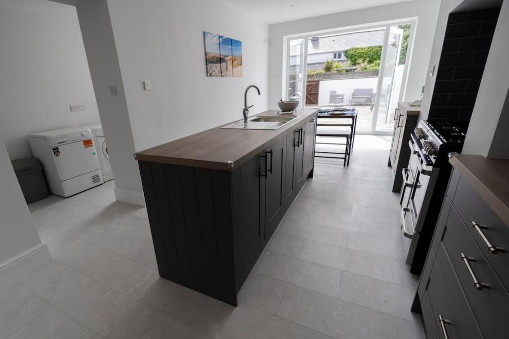 Spacious Holiday Home In Porthcawl Exterior foto